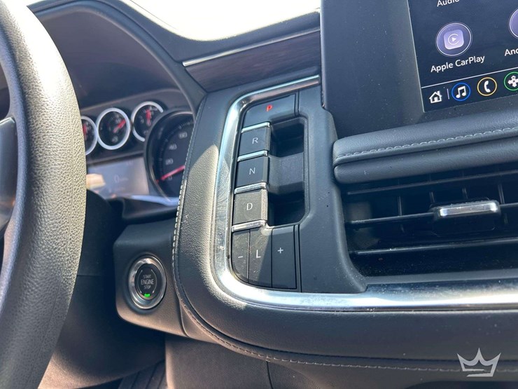 2023-chevrolet-tahoe-image-16
