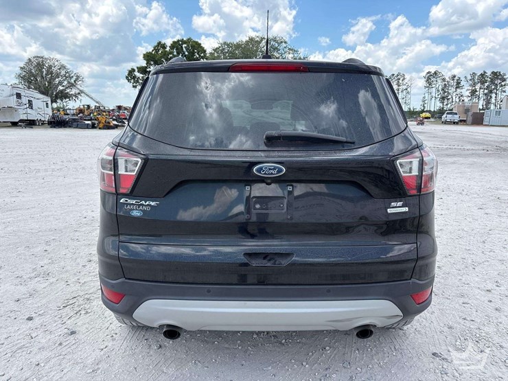 2017-ford-escape-image-31