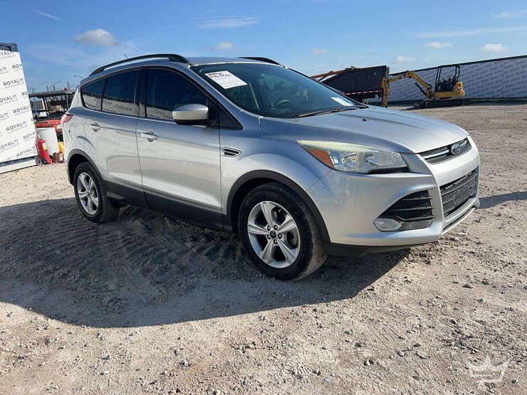 2016-ford-escape-image-2
