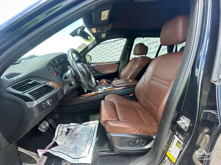2013-bmw-x5-image-12