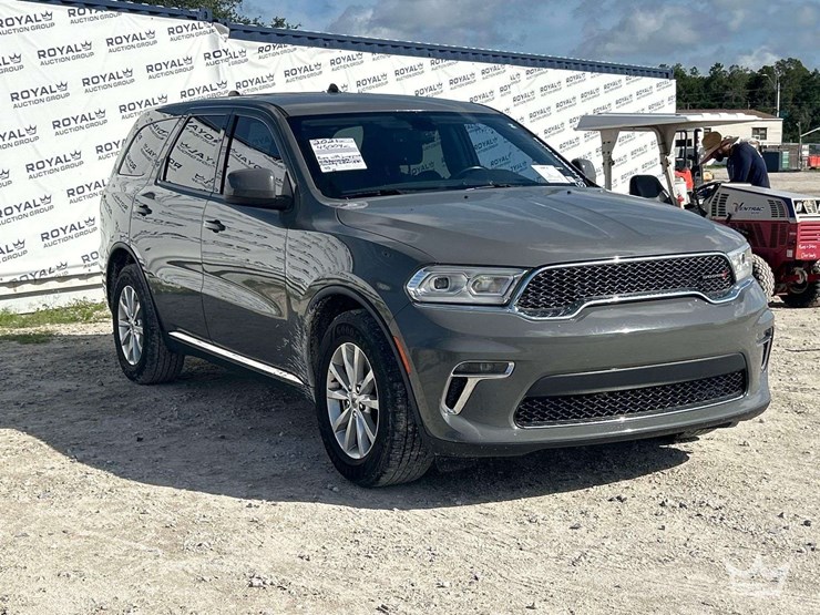 2021-dodge-durango-image-2