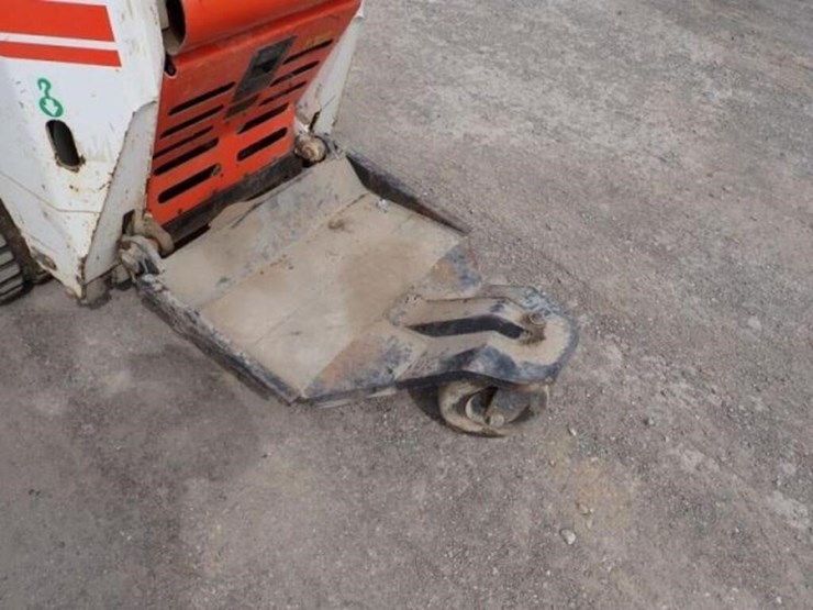 2007-bobcat-mt55-image-13
