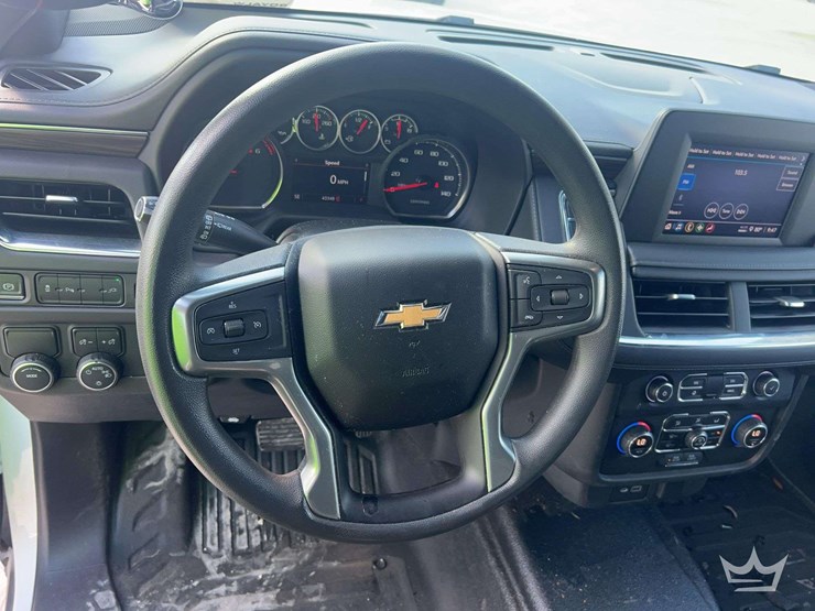 2022-chevrolet-tahoe-image-11