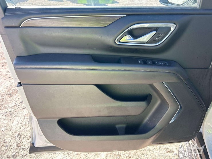 2022-chevrolet-tahoe-image-11
