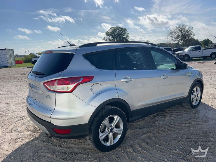 2016-ford-escape-image-3
