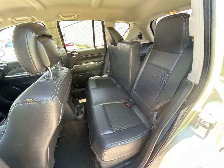 2014-jeep-compass-image-20