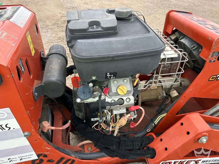 ditch-witch-c16x-image-7