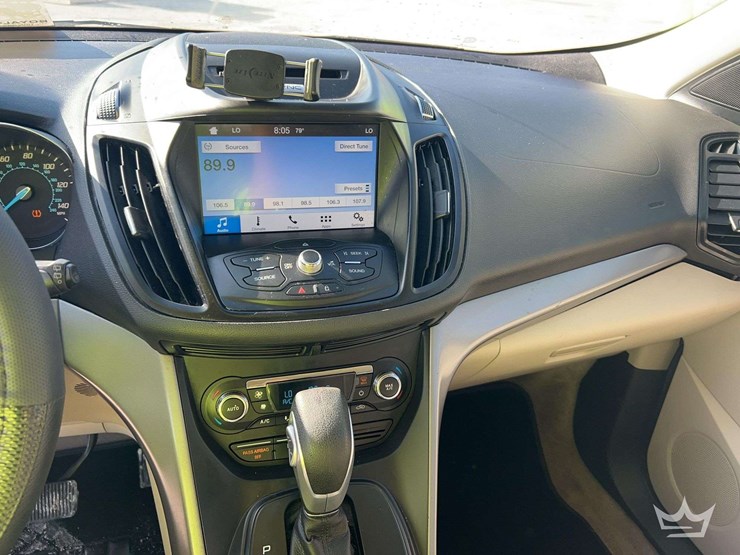 2016-ford-escape-image-14