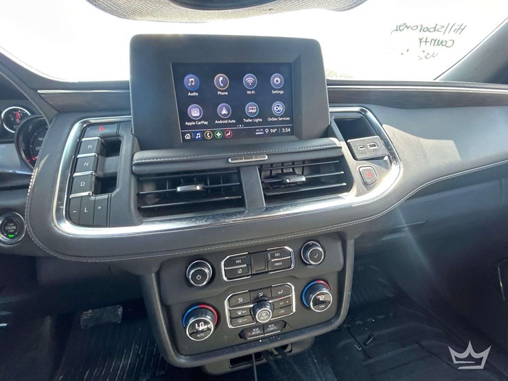 2023-chevrolet-tahoe-image-17