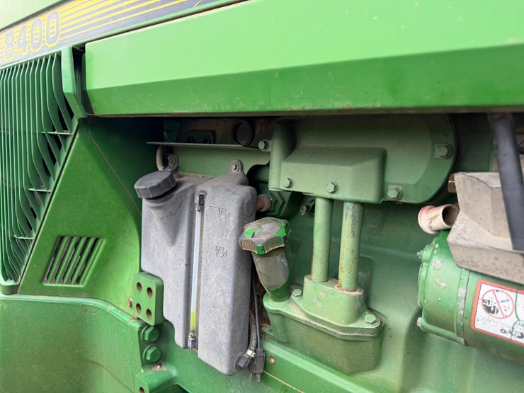 1996-john-deere-8400-image-46