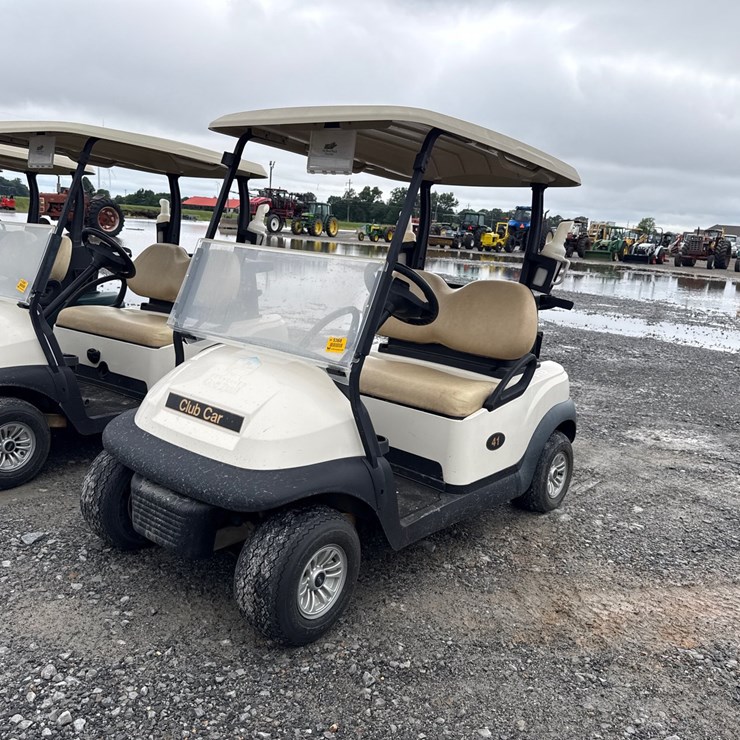 #5368 • Club Car Golf Cart JE2023-081305