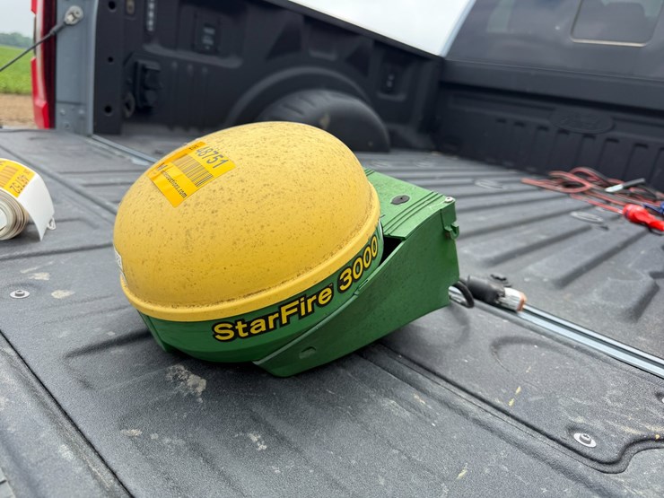 john-deere-starfire-3000-image-1
