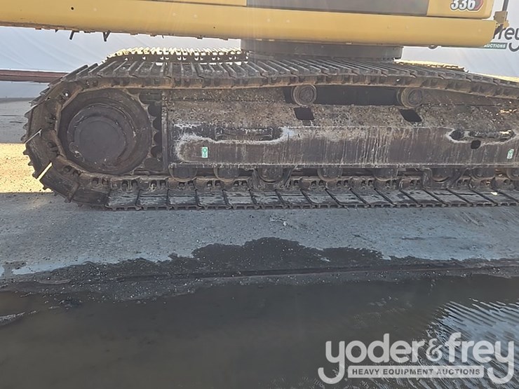 2021-caterpillar-336-image-16