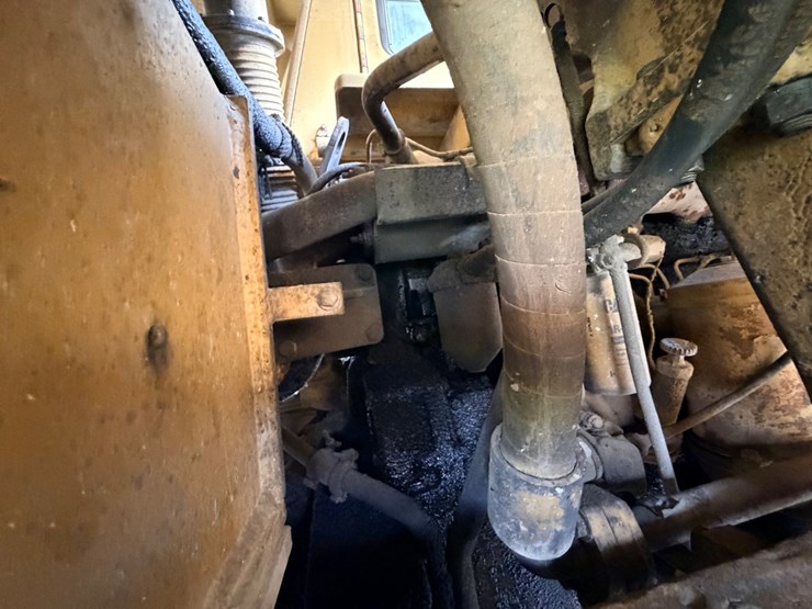 1972-caterpillar-769b-image-29