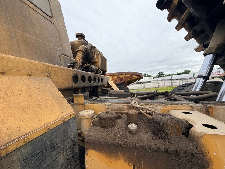 1972-caterpillar-769b-image-50