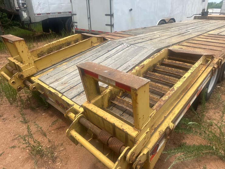 2007-cam-superline-12cam825ta-13-ton-t/a-equipment-trailer-image-12