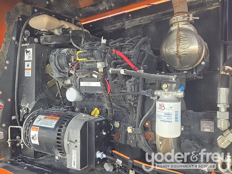 2021-jlg-660sj-image-40
