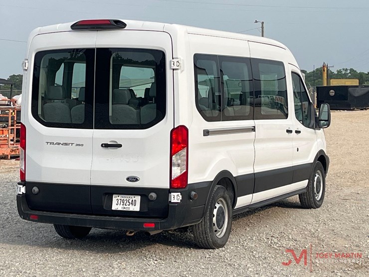 2019-ford-transit-image-4