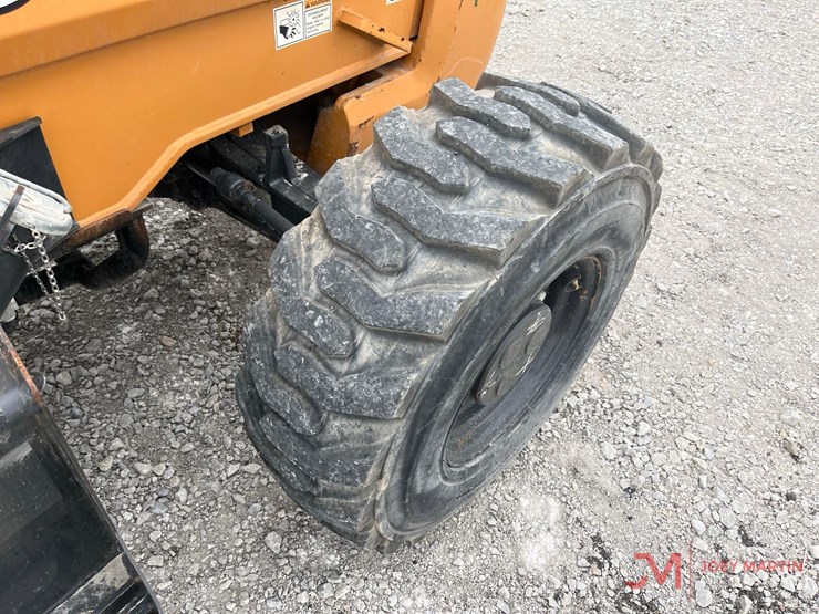 2019-case-586h-image-9