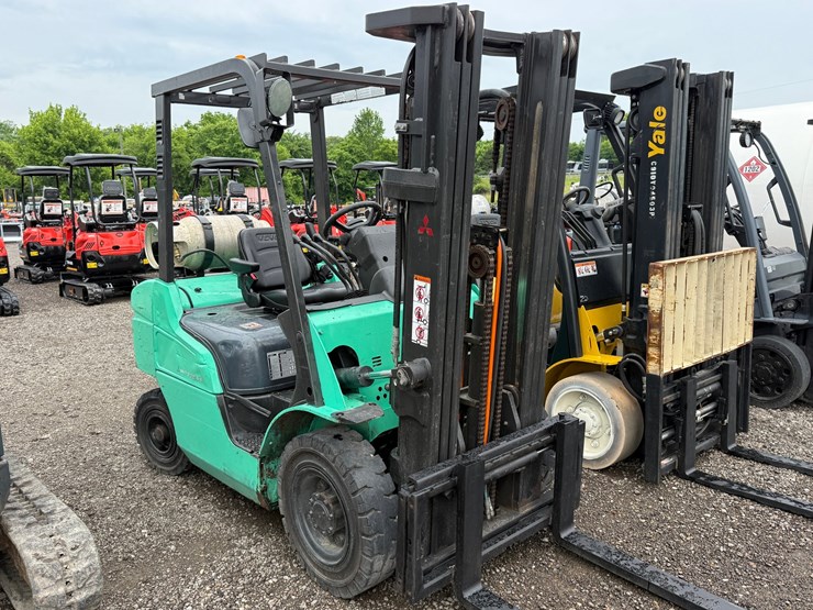 mitsubishi-fg25n-image-1