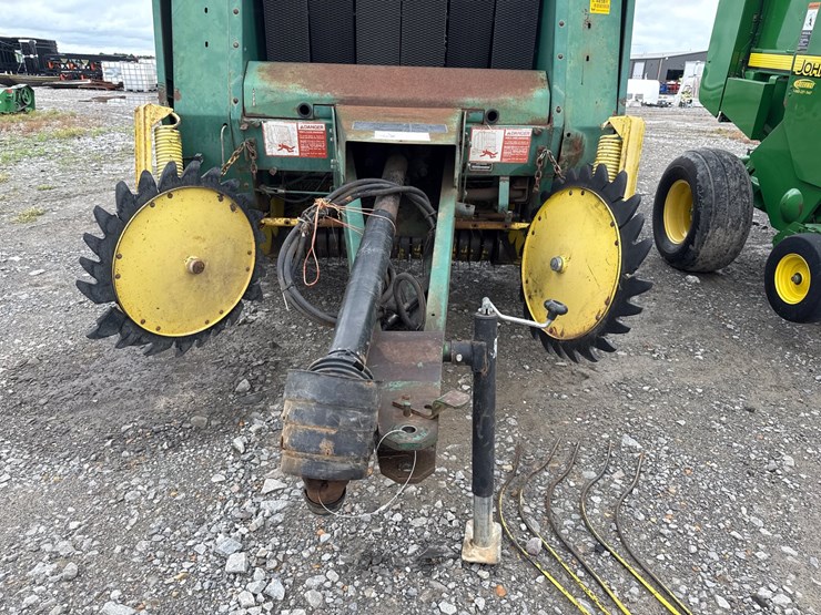 john-deere-435-image-17