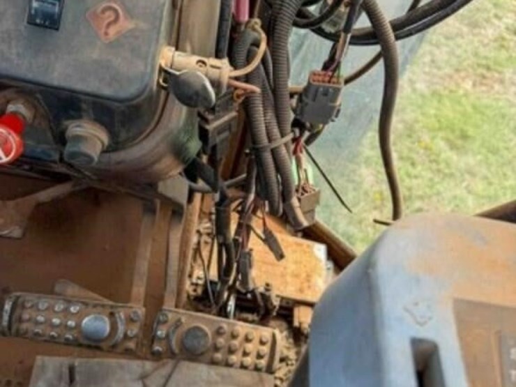 john-deere-4850-image-31