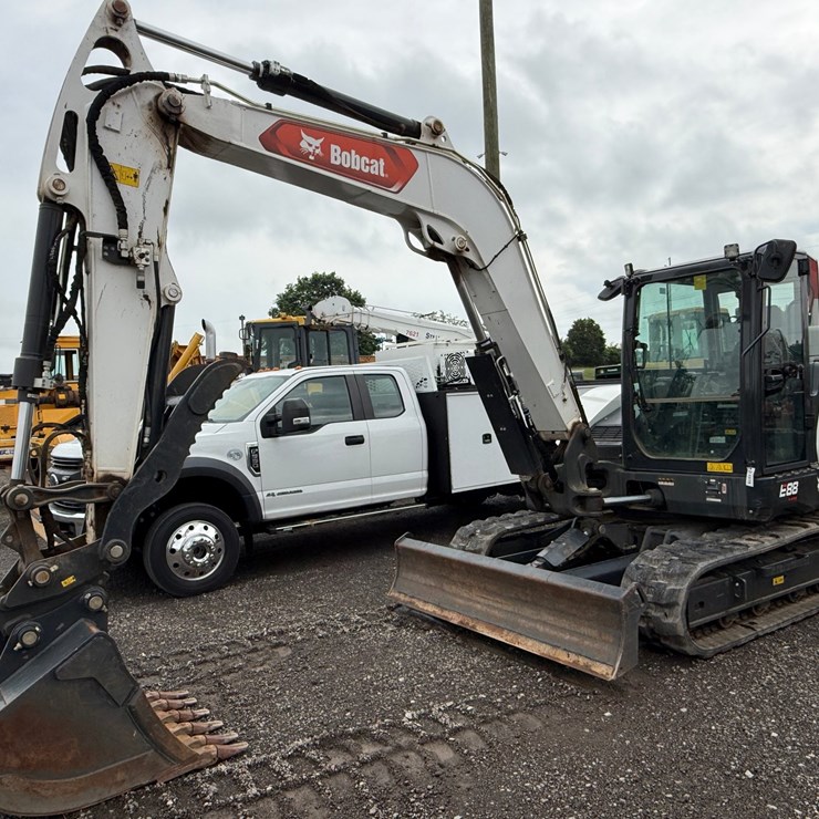 2024 BOBCAT E88