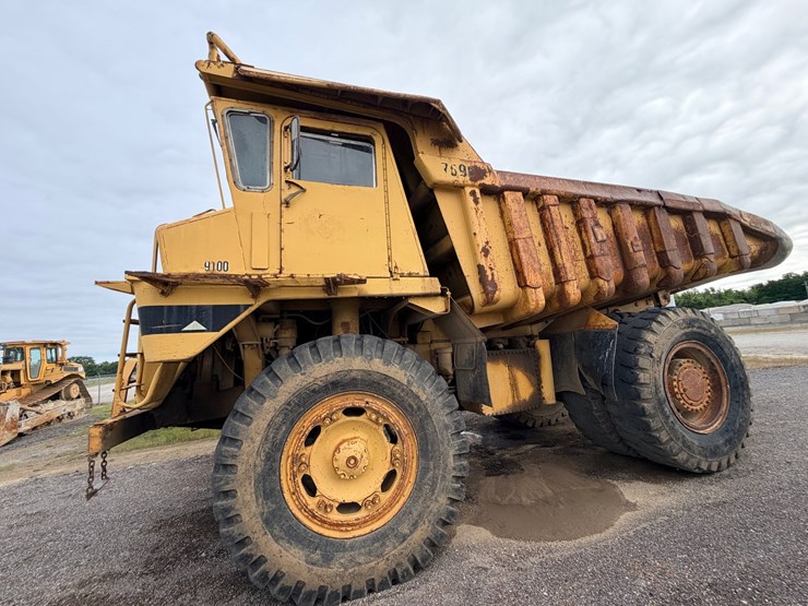 1972-caterpillar-769b-image-4