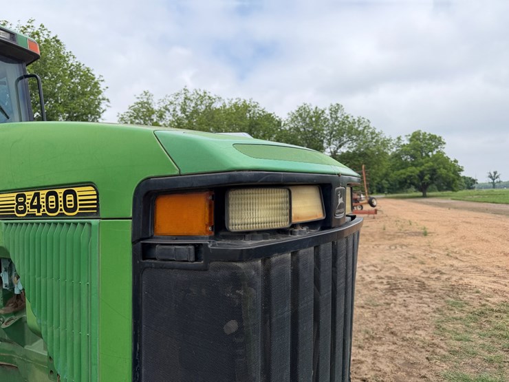 1996-john-deere-8400-image-56