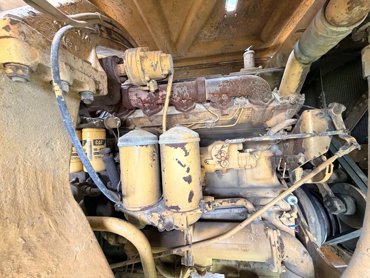 1972-caterpillar-769-image-40