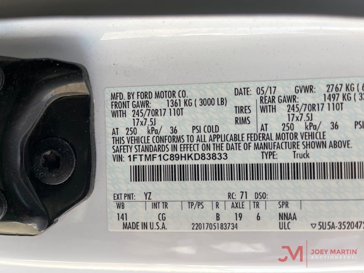 2017-ford-f150-xl-image-8