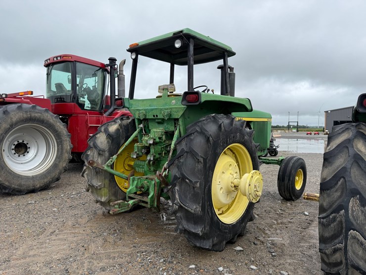 john-deere-4630-image-4
