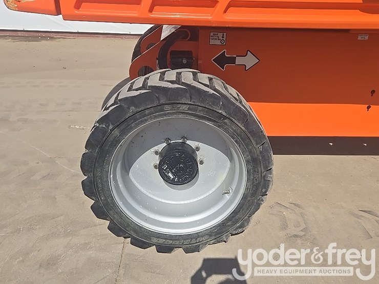 2021-jlg-660sj-image-12