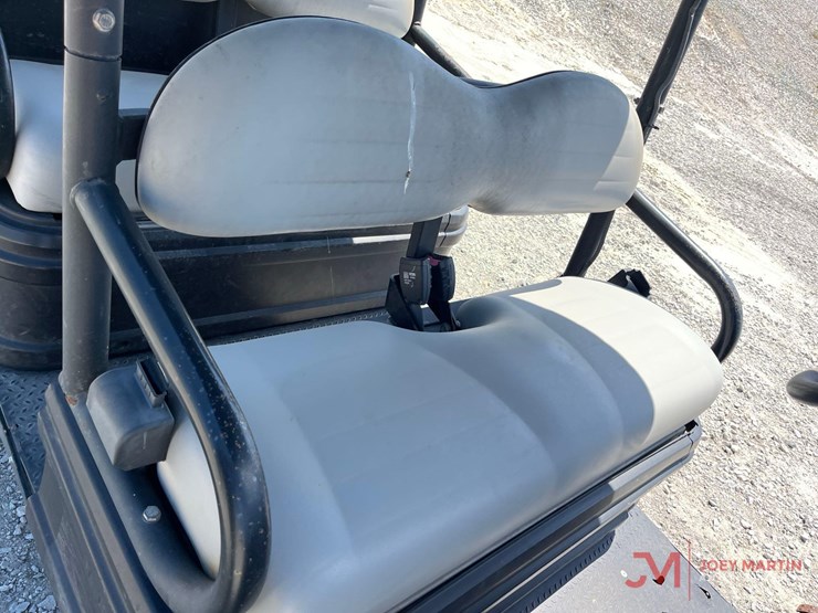 2019-club-car-carryall-1700-image-9