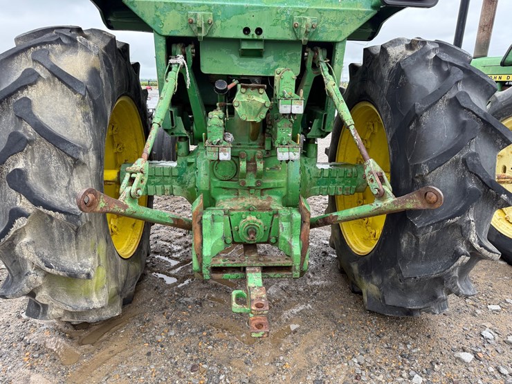 john-deere-4630-image-7
