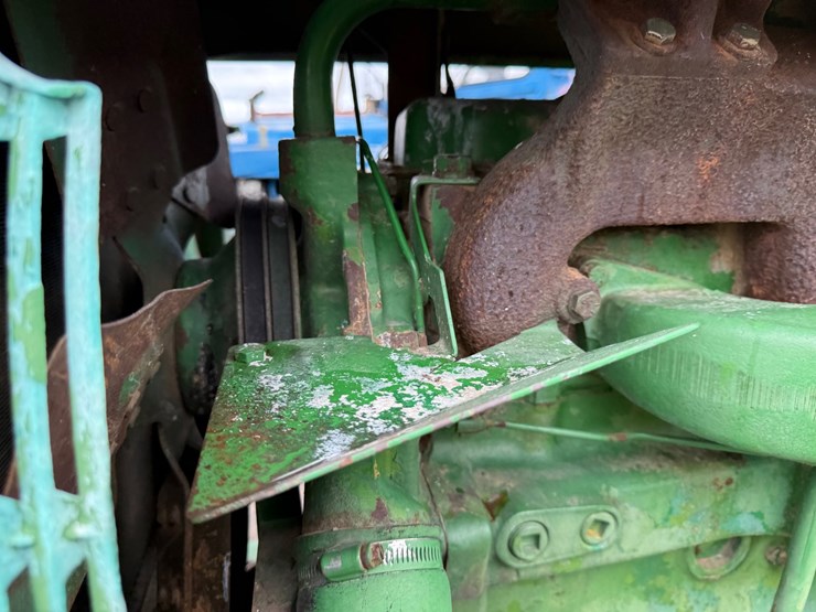 john-deere-4430-image-38