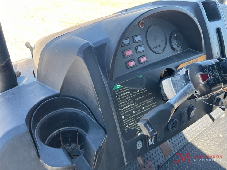 club-car-carryall-1700-image-12