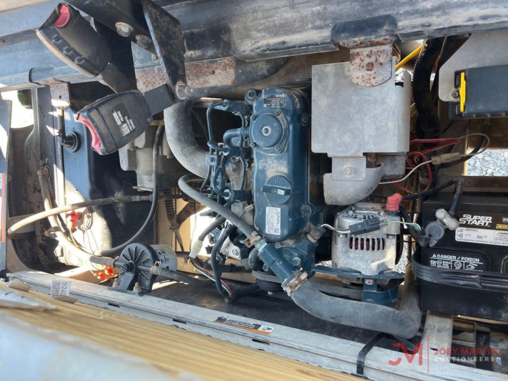 club-car-carryall-1700-image-11