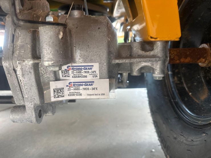 2024-cub-cadet-60-image-10