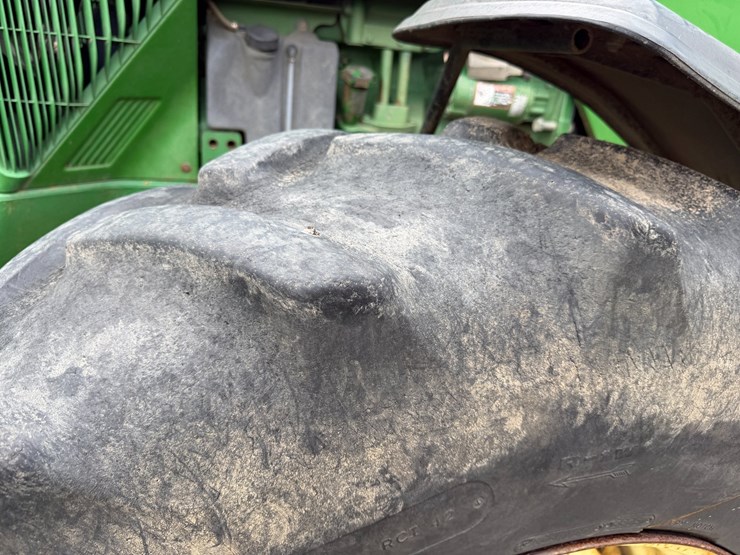 1996-john-deere-8400-image-8