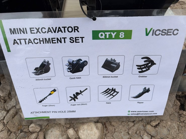 #175-•-unused-vicsec-mini-excavator-attachment-set-8pc-image-2