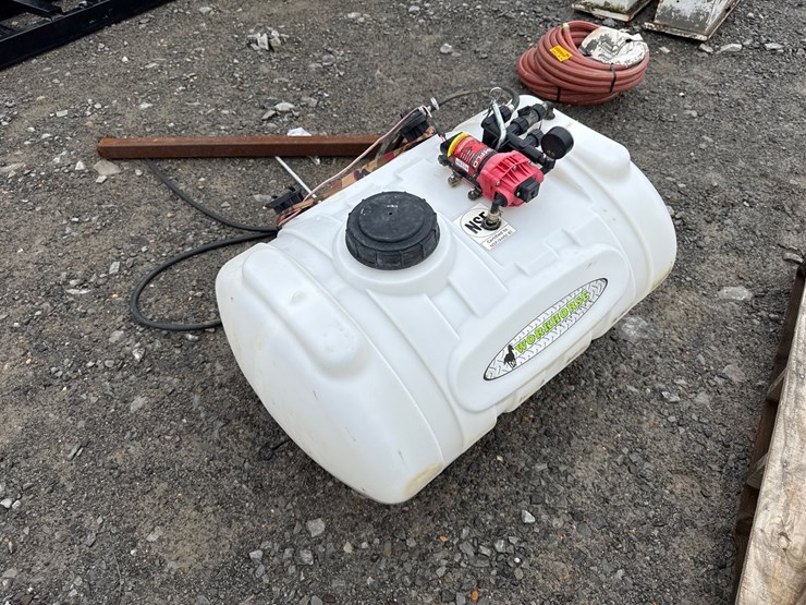 #5401-•-workhorse-40gal-poly-tank-image-2