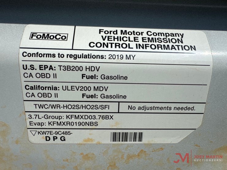 2019-ford-transit-image-21