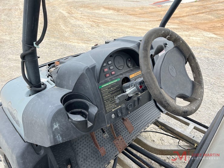 2020-club-car-carryall-1700-image-12