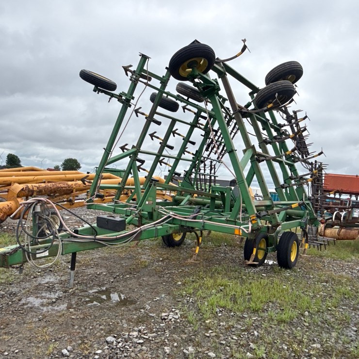 JOHN DEERE 980