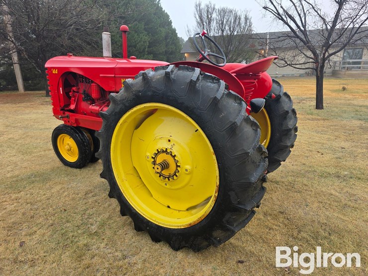 1948-massey-ferguson-44-image-7