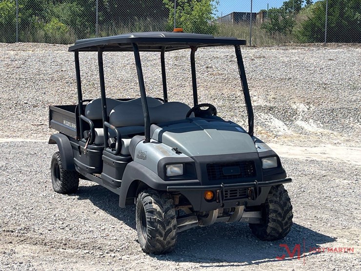 club-car-carryall-1700-image-1