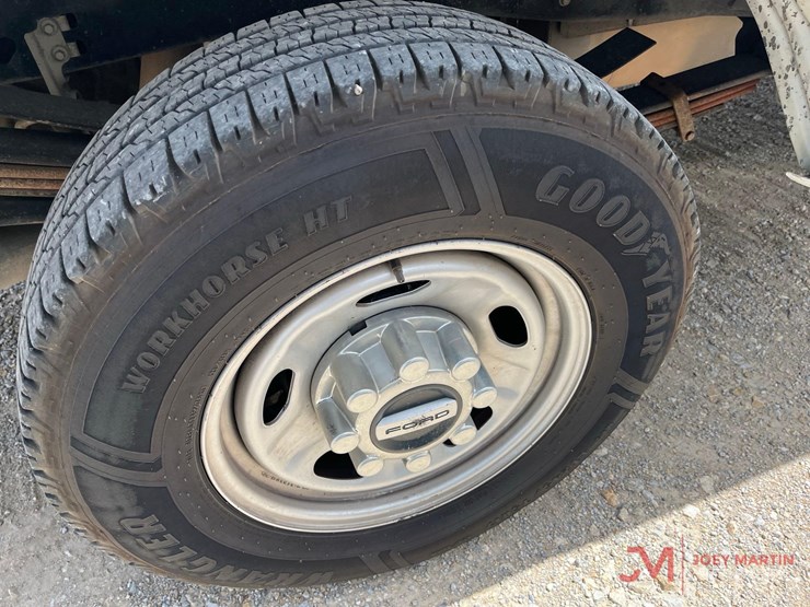 2019-ford-f350-sd-image-26