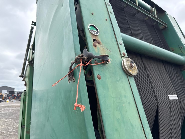 john-deere-435-image-14