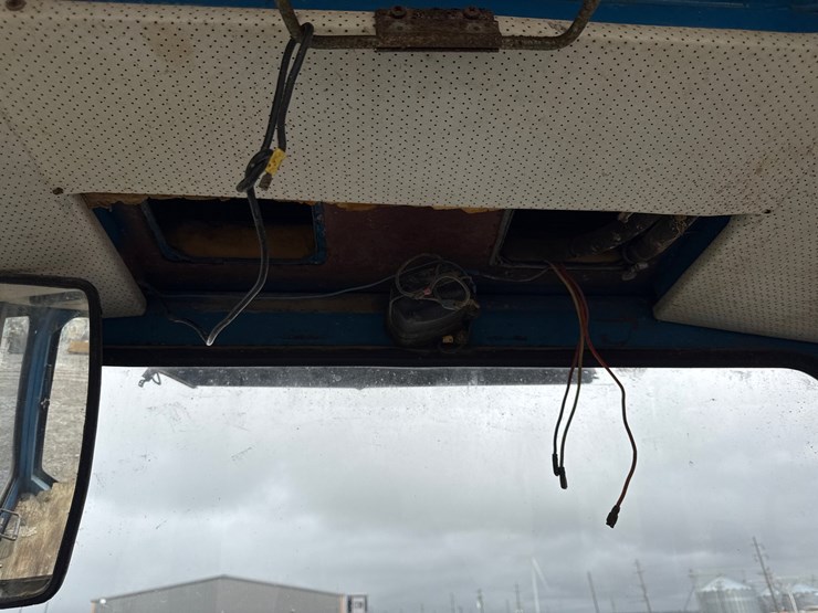 ford-7600-image-61